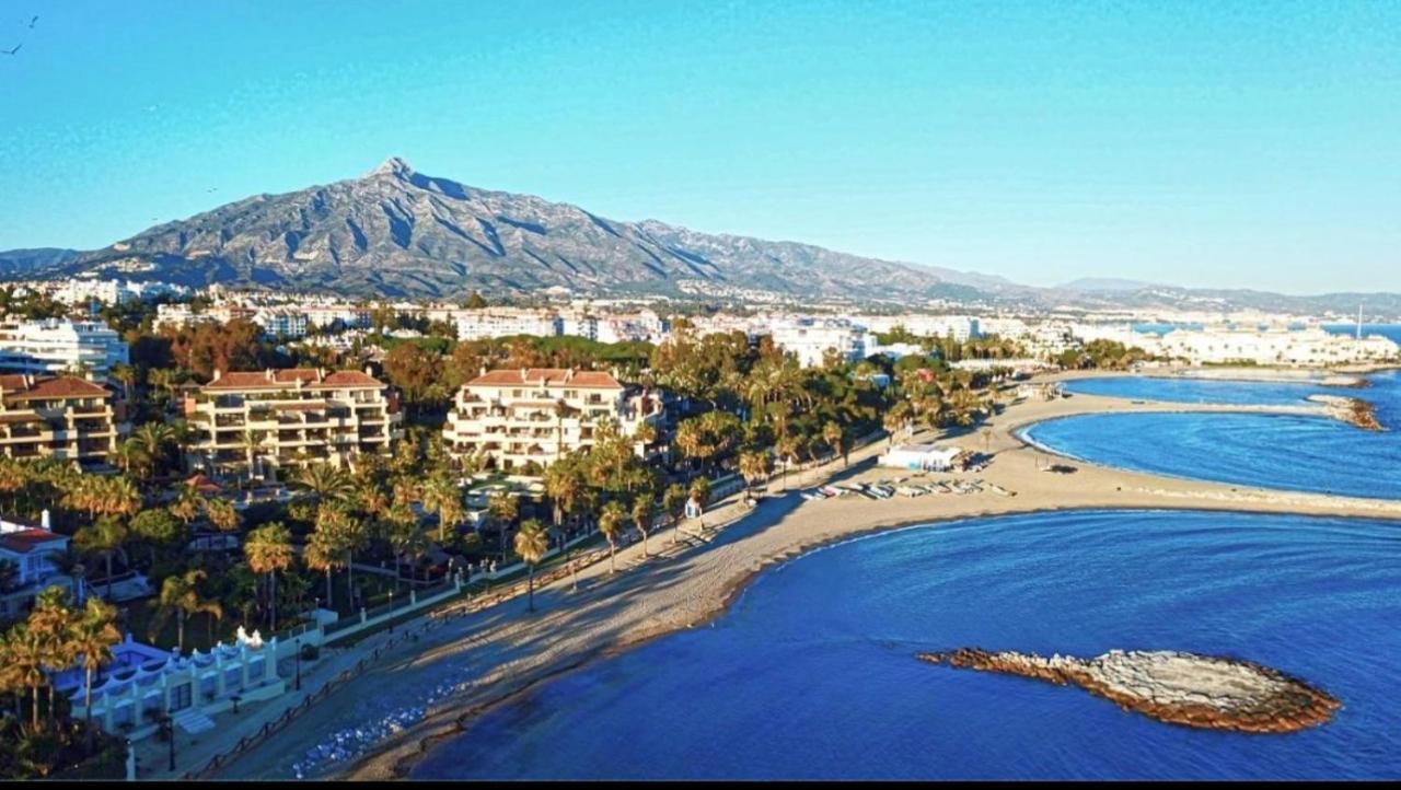 Incredible Luxury Location In Puerto Banus Beach For Families Marbella Buitenkant foto
