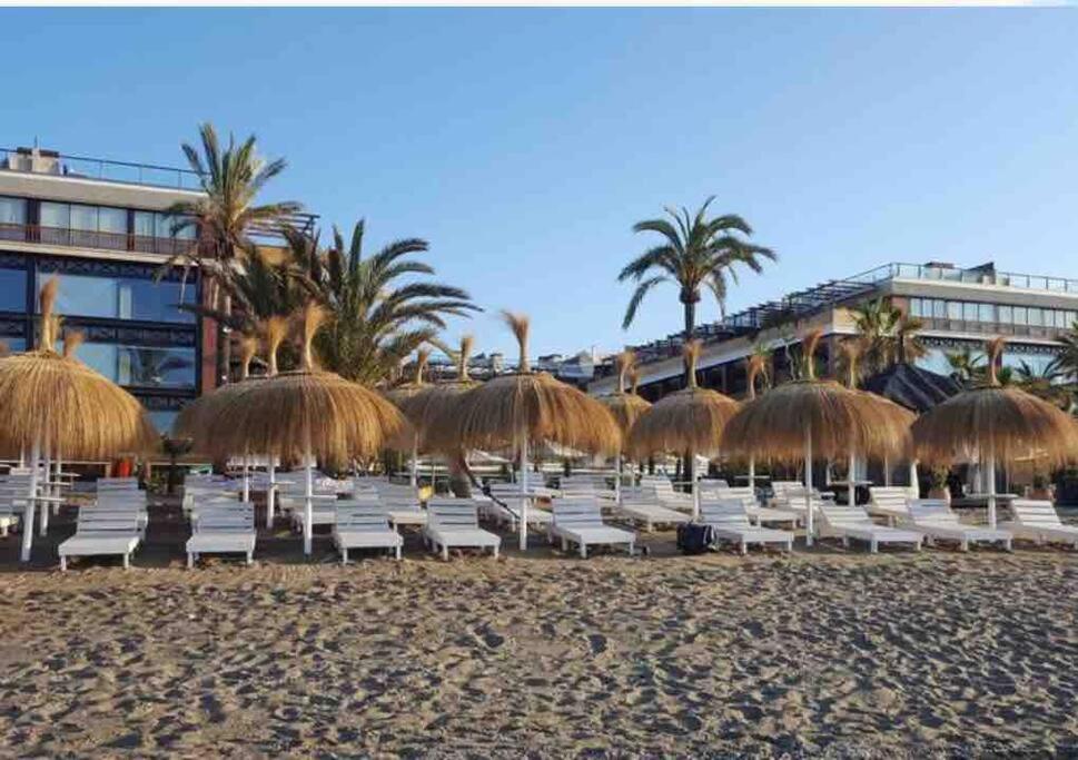 Incredible Luxury Location In Puerto Banus Beach For Families Marbella Buitenkant foto